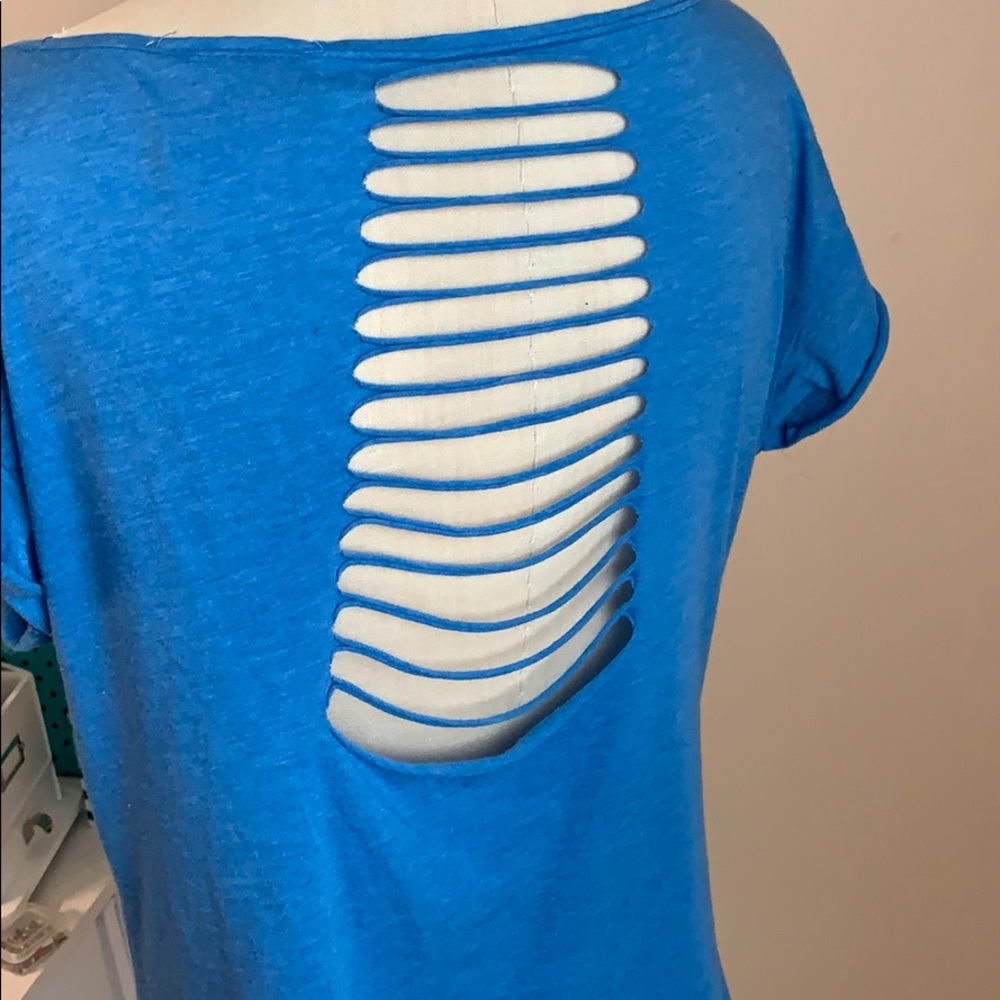 EUC butterfly backless top - Picture 4 of 6
